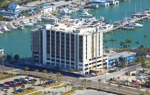 Pier 60 House Hotel